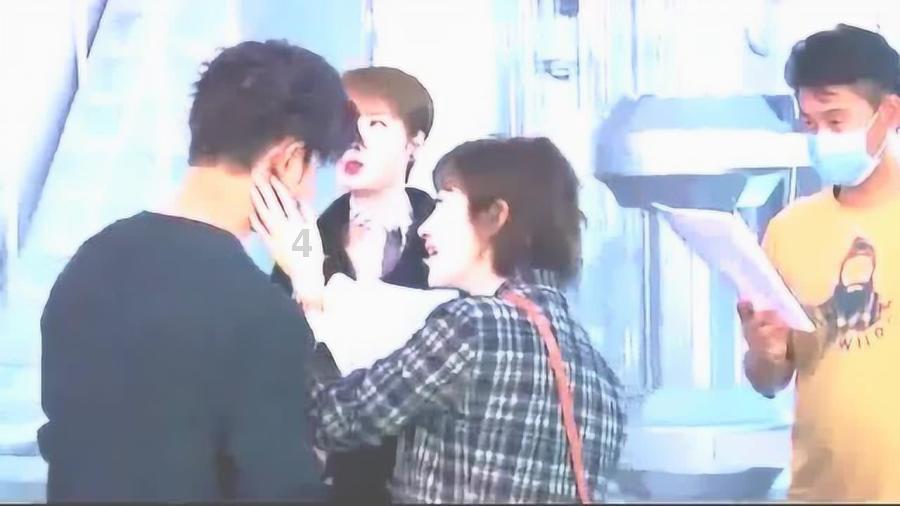 洞穴陷阱逃生